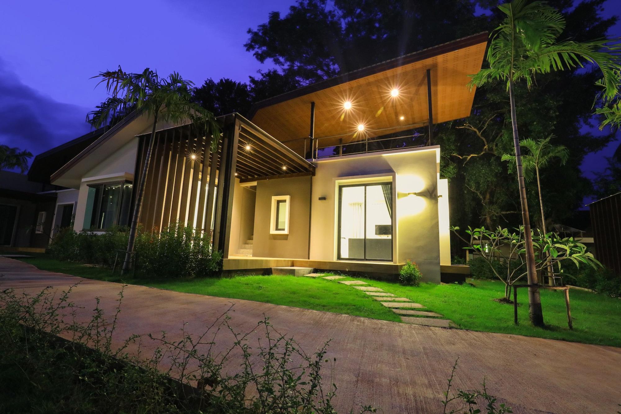 Sea Space Villa Phuket Rawai Exterior photo