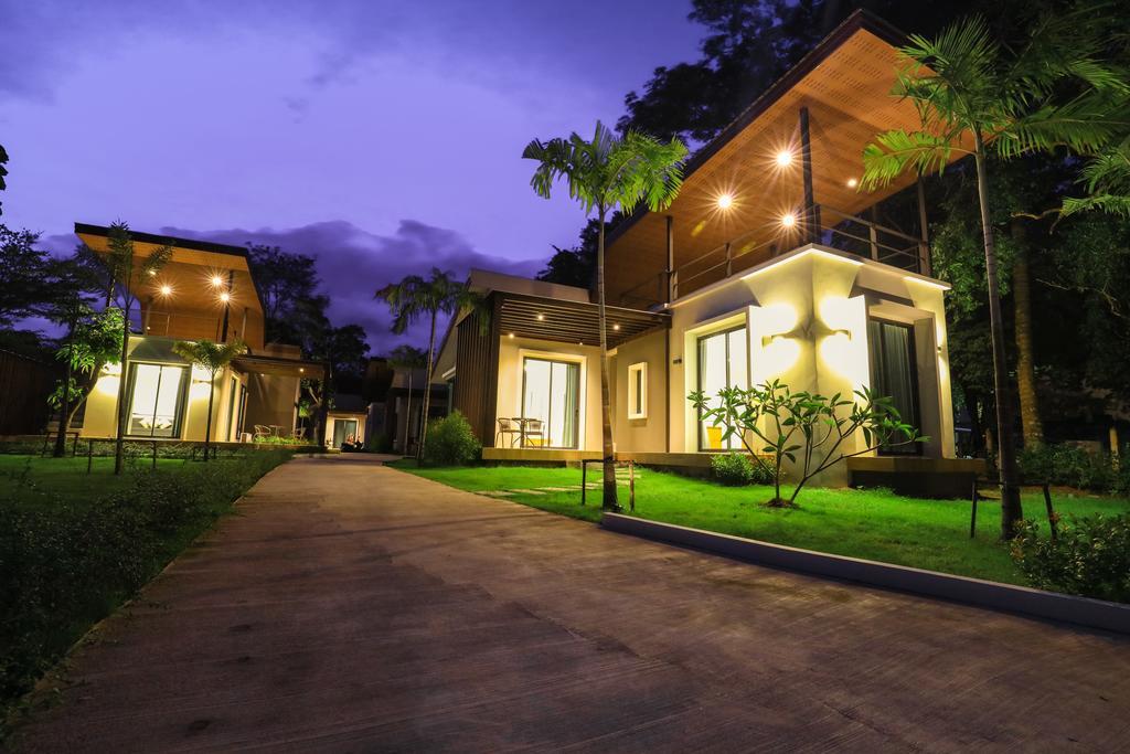 Sea Space Villa Phuket Rawai Exterior photo