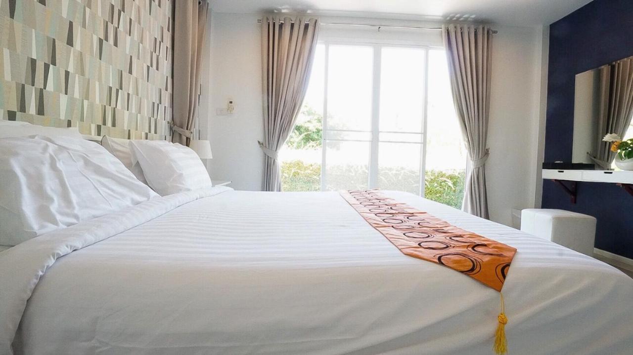 Sea Space Villa Phuket Rawai Exterior photo